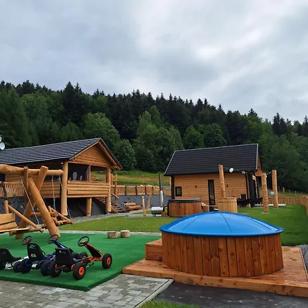 Rajski Zakatek - Jeden Na Dzialce Z Goraca Balia I Mini Zoo Дом отдыха *